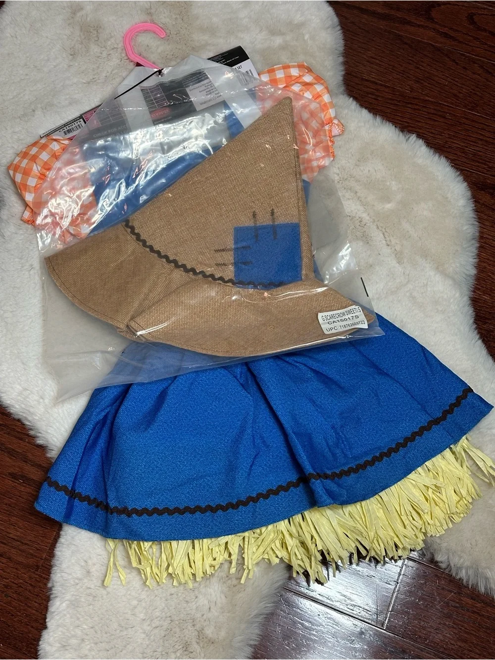 N/A cute scarecrow